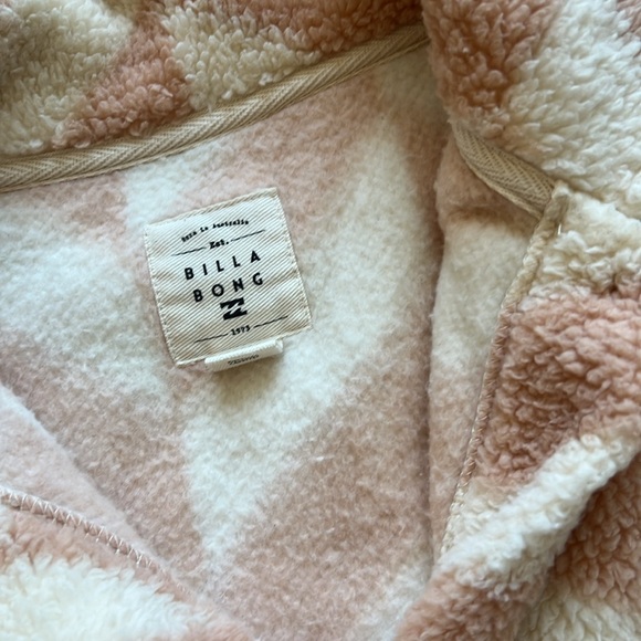 Billabong Plush Shacket - Picture 2 of 3